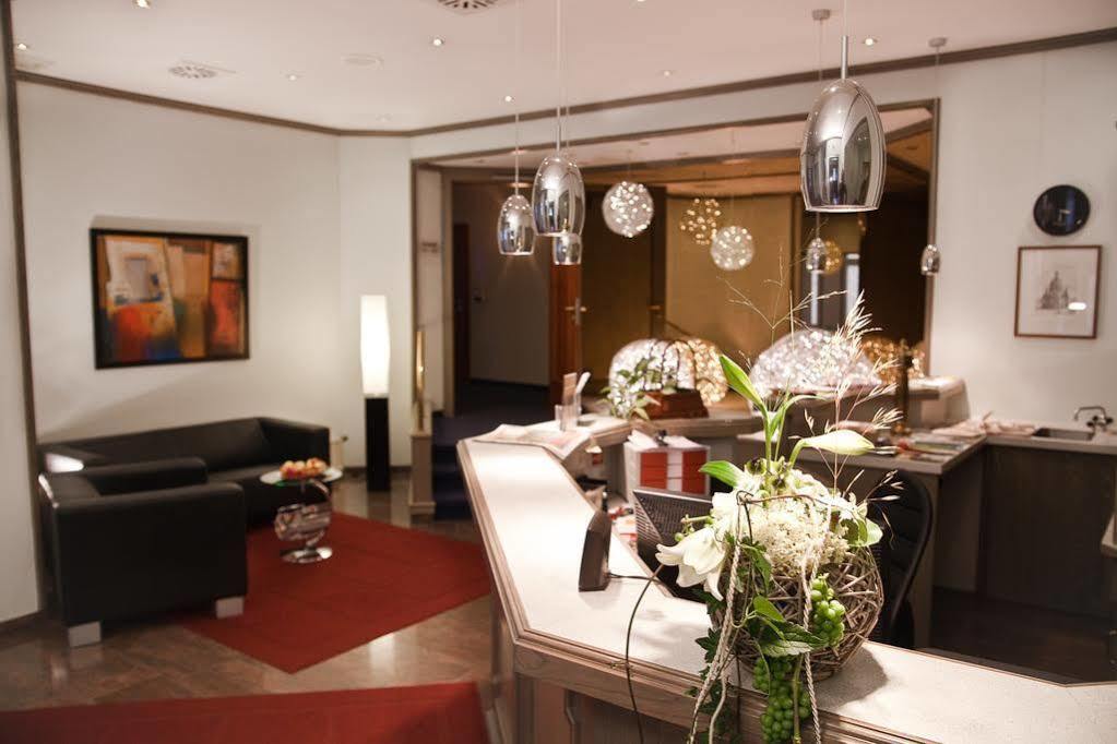 Hotel Saechsisches Haus Berggiesshübel المظهر الخارجي الصورة
